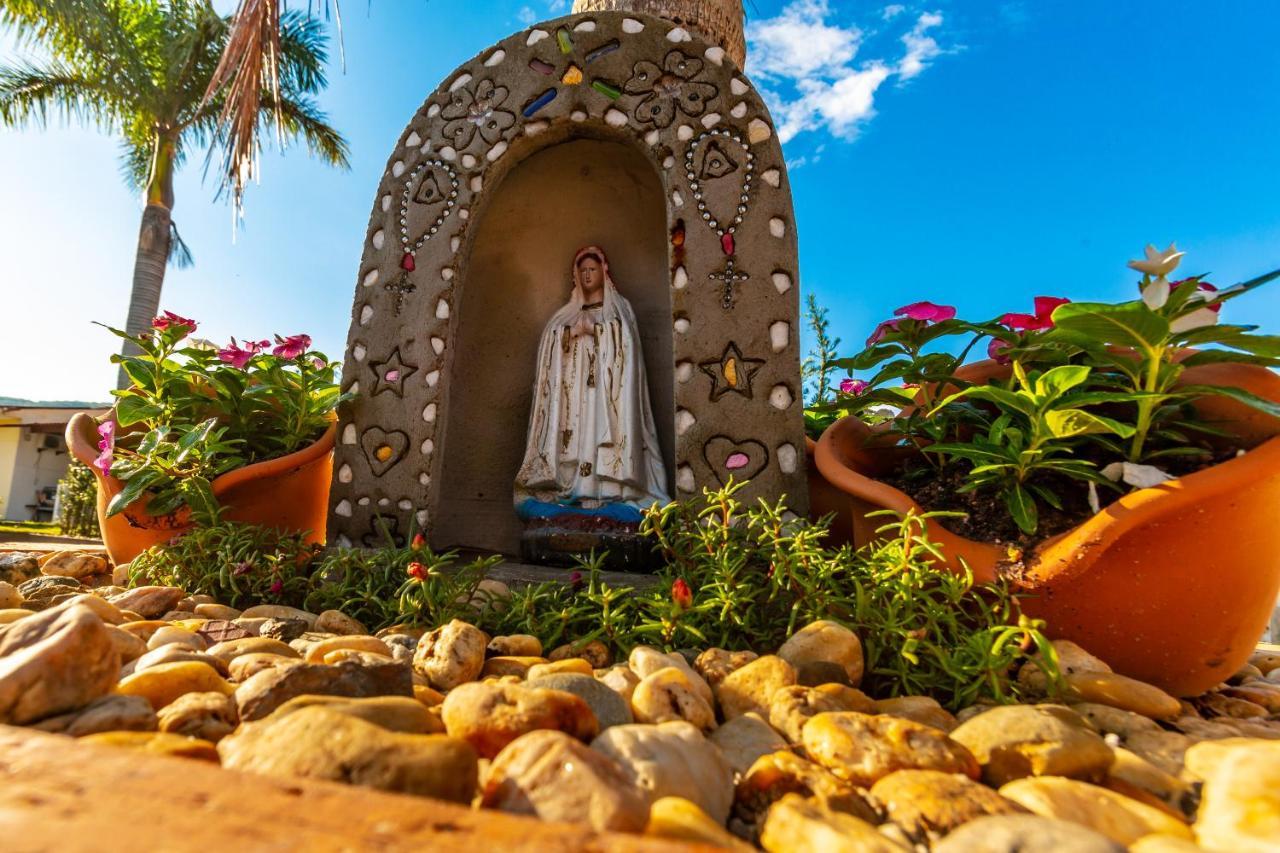 Nossa Senhora De Fatima 3*